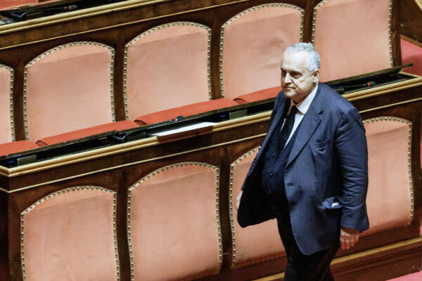 Lotito caos garantito, la replica del senatore: “Banalissimo contrattempo”