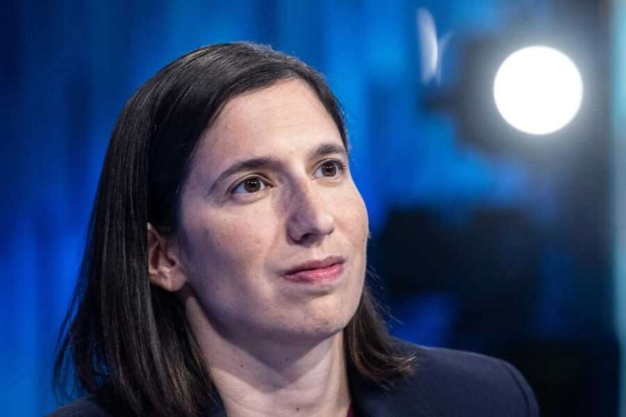 La guerra dei Roses campana nel PD di Elly Schlein: sul terzo mandato di De Luca è in gioco il futuro del partito