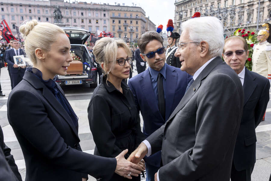 MARTA FASCINA, MARINA,  PIERSILVIO PIER SILVIO E PAOLO BERLUSCONI CON SERGIO MATTARELLA
