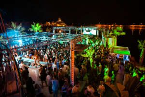 Turismo, la movida che fa bene alle città