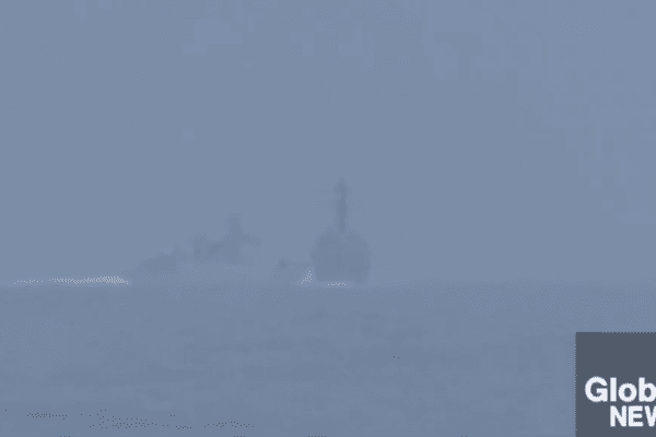 Stretto Taiwan, nave da guerra cinese provoca imbarcazione Usa: collisione sfiorata e minacce