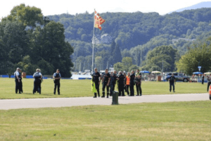 Francia, aggrediti ad Annecy bambini in un parco: quattro sono gravi. “Non è terrorismo”