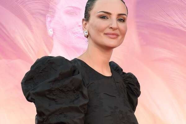 Cara Arisa lascia perdere i ‘consigli’ e vieni al Pride, l’evento dove democrazia e vita danno il meglio di sé Cara Arisa lascia perdere i ‘consigli’ e vieni al Pride, l’evento dove democrazia e vita danno il meglio di sé