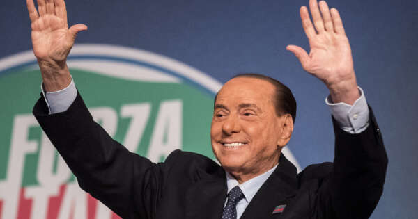 Eredità Berlusconi, la volontà di impugnare il testamento si scontra col problema donazioni. Lo scenario di un accordo tra figli