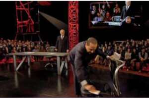 Morte Berlusconi, Fatto Quotidiano scatenato: “l’ultimo giudice” di Travaglio e la sedia pulita dall’ex premier in tv