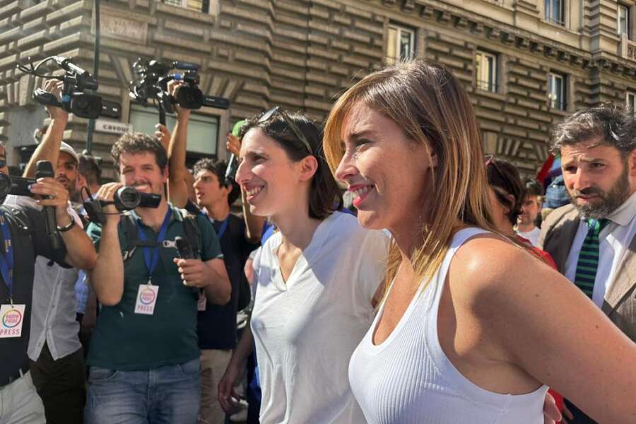 Roma Pride 2023, si è concluso il corteo. Boschi e Schlein fra i partecipanti