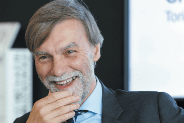 Ucraina, Delrio: “Sì alla diplomazia, sì alla politica” Ucraina, Delrio: “Sì alla diplomazia, sì alla politica”