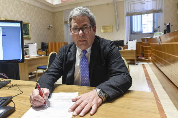 GIANFRANCO MICCICHE’ SENATORE FORZA ITALIA