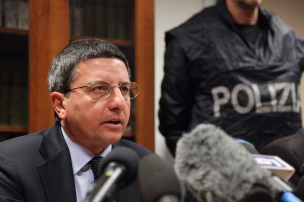 La pm Alessia Sinatra molestata dal collega Creazzo: alla sbarra finisce lei…