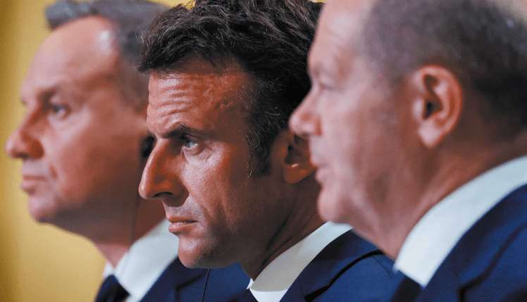 Vertice a Parigi fra Macron, Scholz e Duda. Sul tavolo, il futuro dell’Ucraina