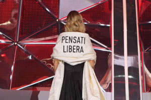Foto Gian Mattia D’Alberto/LaPresse 07 Febbraio 2023 Sanremo, Italia – Spettacolo – Sanremo, 73mo Festival della canzone italiana – Prima serata
Nella foto: Chiara Ferragni

February 07, 2023 Sanremo, Italy – Entertainment – Sanremo, 73rd Italian Song Festival – First evening. In the photo: Chiara Ferragni