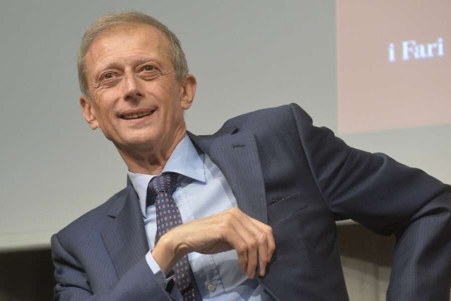 Piero Fassino bacchetta Ciani (e Schlein): “A Putin nessun regalo, il Pd stia con l’Ucraina”