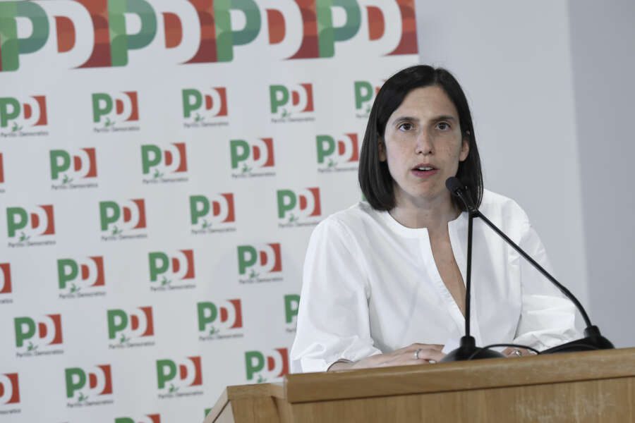 ELLY SCHLEIN SEGRETARIA PD