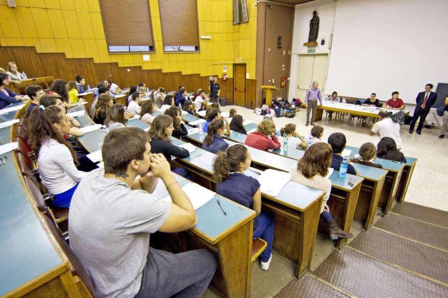 Università e mondo del lavoro: superare la carenza dei talenti allineando formazione e richieste del mercato