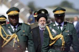 L’Iran alla conquista dell’Africa, il viaggio di Raisi tra accordi commerciali e appoggio alle guerre contro l’omosessualità