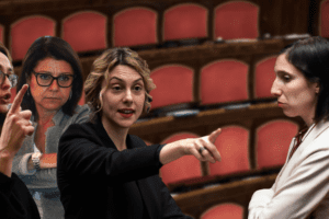 Gpa reato universale, resa dei conti nel Pd di Schlein: cattolici in un angolo