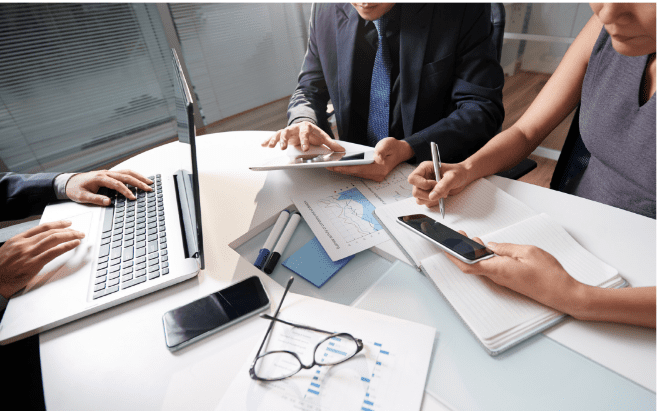 Se gli imprenditori non hanno fiducia nel futuro: quella catena che si spezza e la necessità di investimenti pubblici