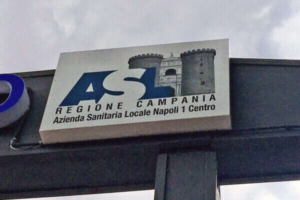 “Epm ci minaccia”, accuse dei dipendenti contro la ditta di pulizie e manutenzione all’ospedale del Mare