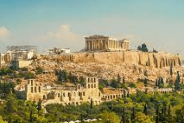 Atene, è allarme per i colpi di calore. L’Acropoli chiude temporaneamente