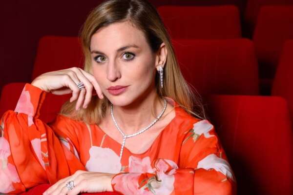 Beatrice Venezi andrebbe difesa d’ufficio: il talento non si inchinerà mai davanti ai miserabili