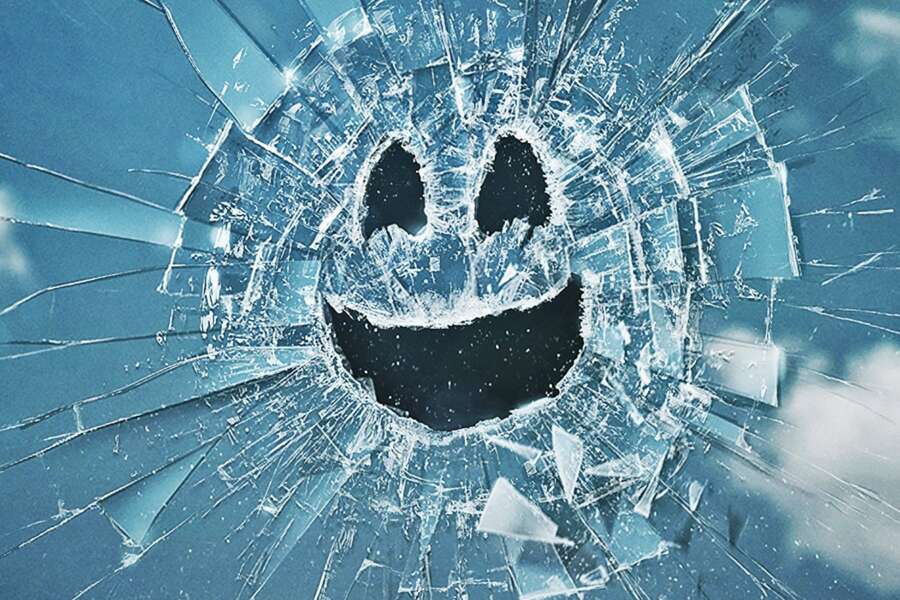 L’assoluzione dei genitori di Renzi e i calvari giudiziari (e mediatici) che minano l’accesso alla democrazia: tra Black Mirror e distopia