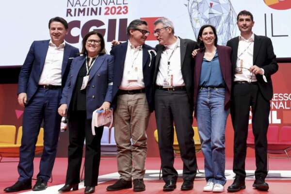 Questo salario minimo non funziona. Il Campo largo punta sui 9 euro ma dalla Cisl all’Osce fanno notare gli errori