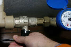 Il caso di un condominio e la supercazzola del contatore privato dell’acqua: esisteva ma non aveva valore perché non formalmente esistente Il caso di un condominio e la supercazzola del contatore privato dell’acqua: esisteva ma non aveva valore perché non formalmente esistente