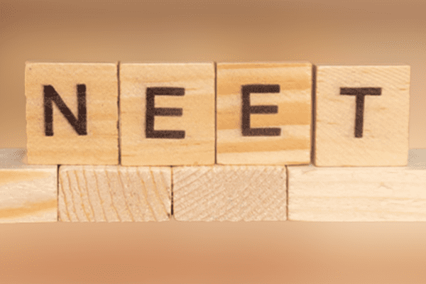 Dilemma Neet in Italia: cosa possiamo fare Dilemma Neet in Italia: cosa possiamo fare