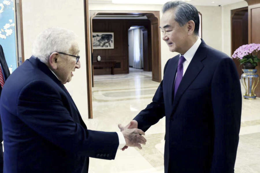 In this photo released by China’s Ministry of Foreign Affairs, former Secretary of State Henry Kissinger, left, meets with Chinese State Councilor Wang Yi in Beijing, Wednesday, July 19, 2023. (Ministry of Foreign Affairs of the People’s Republic of China via AP)

Associated Press/LaPresse
Only Italy and Spain