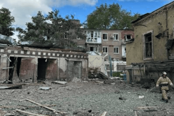 Video. Russia: esplosione in un bar nella regione del Rostov. Almeno 15 feriti a Taganrog