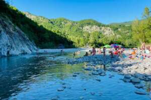 Ultim’ora – Piacenza, padre e figlio 25enne morti annegati nel fiume Trebbia | Uno per salvare l’altro