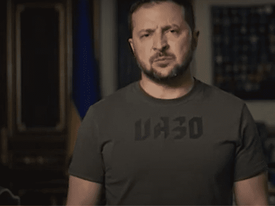 Ucraina, Zelensky, “I Russi hanno posizionato oggetti simili a esplosivi sul tetto centrale di Zaporizhzhia”