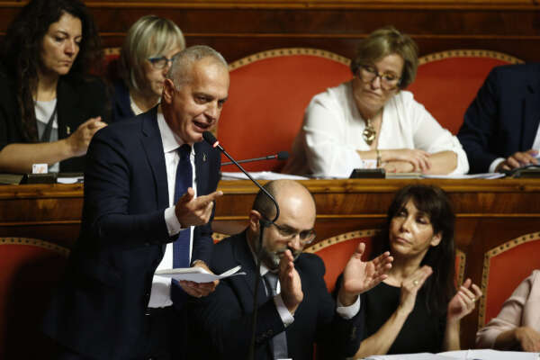 Improponibile e immorale legalizzare la Cannabis mettendo a rischio la salute dei cittadini Improponibile e immorale legalizzare la Cannabis mettendo a rischio la salute dei cittadini