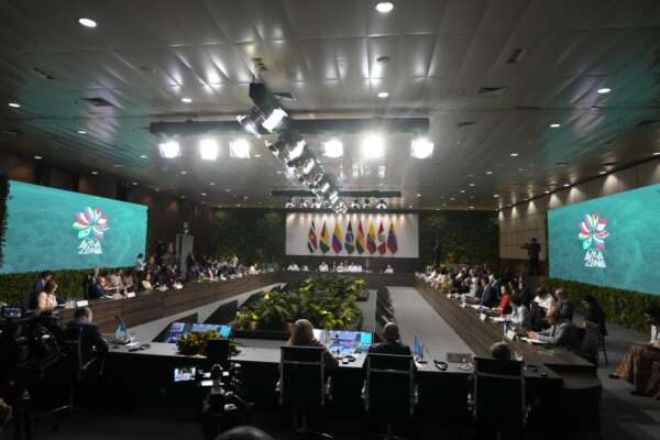 Passo falso per il vertice Otca: lo stop alla deforestazione in Amazzonia è più lontano