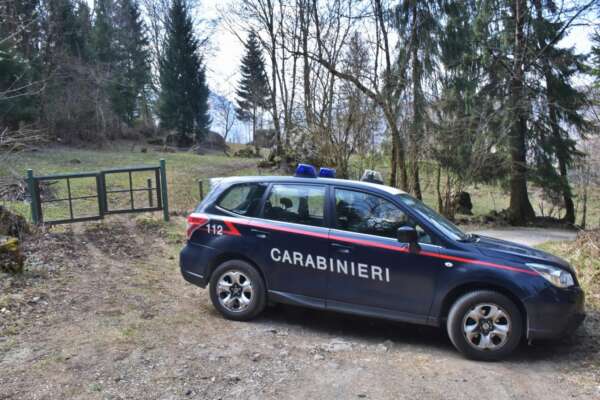 Sassari, anziano ucciso a bastonate. Il cadavere bruciato e scoperto in un bosco