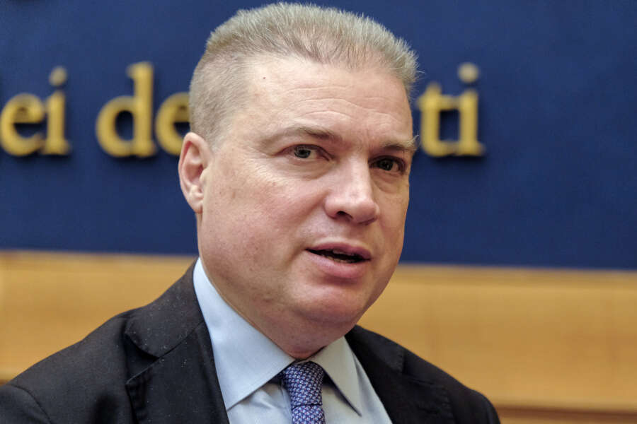 ANDREA DE MARIA, POLITICO