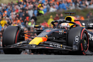 Gran Premio, Max vince ma Fernando è da Oro. Ferrari: “Non inventarti nulla, copia dai primi”