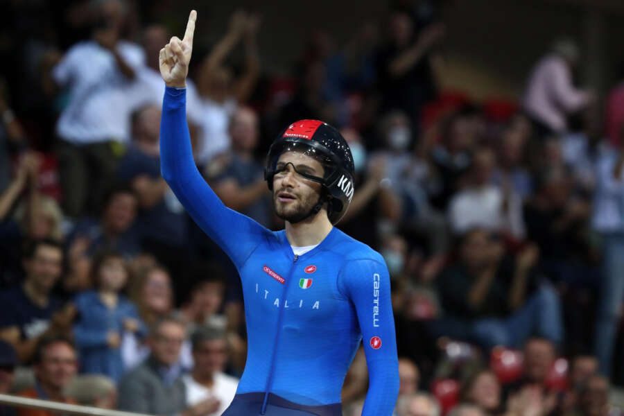 SuperGanna trionfa ancora: l’italiano strappa l’oro ai Mondiali su pista con una rimonta mozzafiato