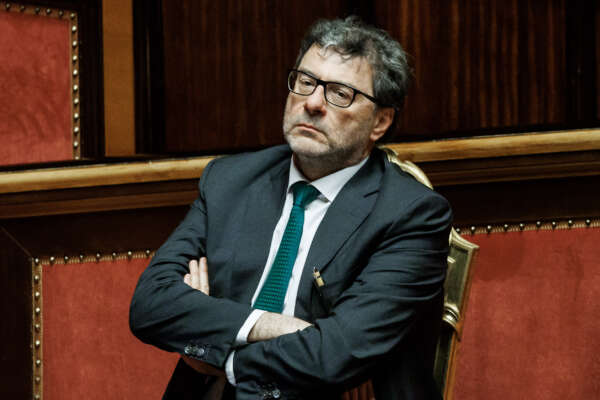 Foto Roberto Monaldo / LaPresse
25-05-2023 Roma
Politica
Senato – Question time
Nella foto Giancarlo Giorgetti

25-05-2023 Rome (Italy)
Politics
Senate – Question time
In the pic Giancarlo Giorgetti