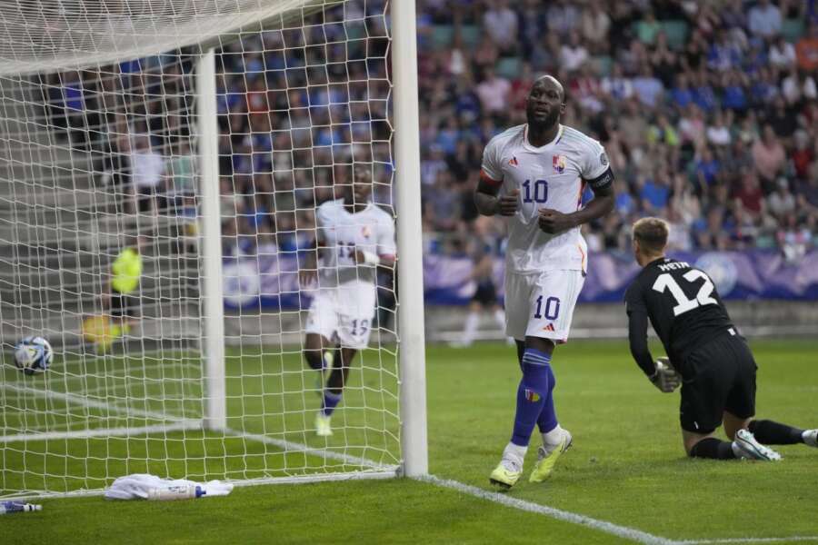 Calcio, Lukaku: “Domani a Roma per firmare”. Ma la società non conferma