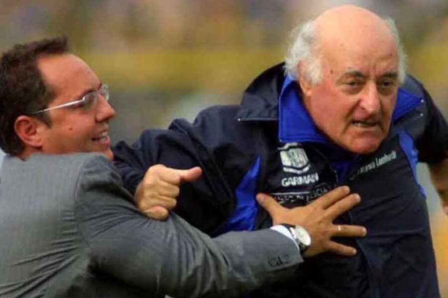 Ciao Sor Carletto, quella corsa è stata l’ultima immagine romantica del calcio che abbiamo amato