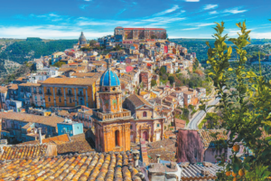 Noto, un gioiello barocco, frutto di secoli di storia, di bellezza e cultura