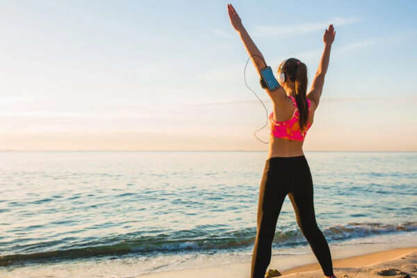 La vitamina D, esposizione solare negli orari giusti ed attività fisica: i tre segreti per un’estate in salute La vitamina D, esposizione solare negli orari giusti ed attività fisica: i tre segreti per un’estate in salute