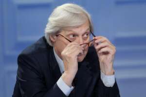 Nuovo capolavoro di Raffaello, arriva la smentita. Sgarbi: “Quella Maddalena al massimo è un prototipo del Perugino”