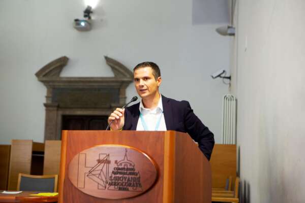 (Foto: pagina Facebook di Francesco Di Costanzo) (Foto: pagina Facebook di Francesco Di Costanzo)