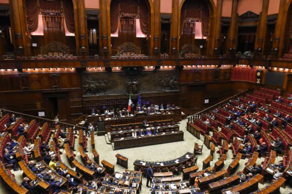 AULA CAMERA DEI DEPUTATI AULA CAMERA DEI DEPUTATI