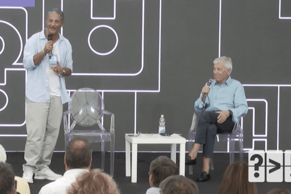 Fiorello a Camogli spara a zero: “L’opposizione a Meloni non è il Pd ma suo marito Giambruno”. Poi difende Spalletti