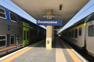 Desenzano del Garda, uomo muore travolto da un treno. Coinvolto anche un operatore Rfi