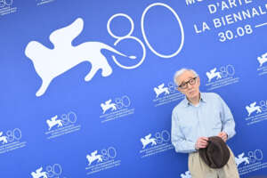 Foto Gian Mattia D’Alberto – LaPresse 04-09-2023 Venezia Spettacolo 80. Mostra internazionale d’arte cinematografica 
Photocall del film “Coup De Chance”
nella foto:  Woody Allen 

2023-09-04 Venice 80th Venice Filmfestival
80th International Film Festival Venice Film Festival
“Coup De Chance”Photocall
in the photo: Woody Allen