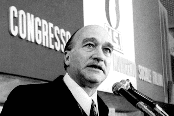 Giusto intitolare a Grosseto una via ad Almirante? “Sì, è stato un profilo rilevante in Italia con una grande caratura intellettuale”